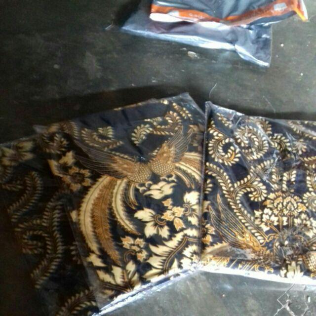 Batik Couple Keluarga,batik Keluarga Standar Dan Jumbo Motif Pari Ngadek Terlaris