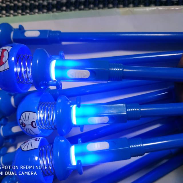 

Pen gel emoji LED