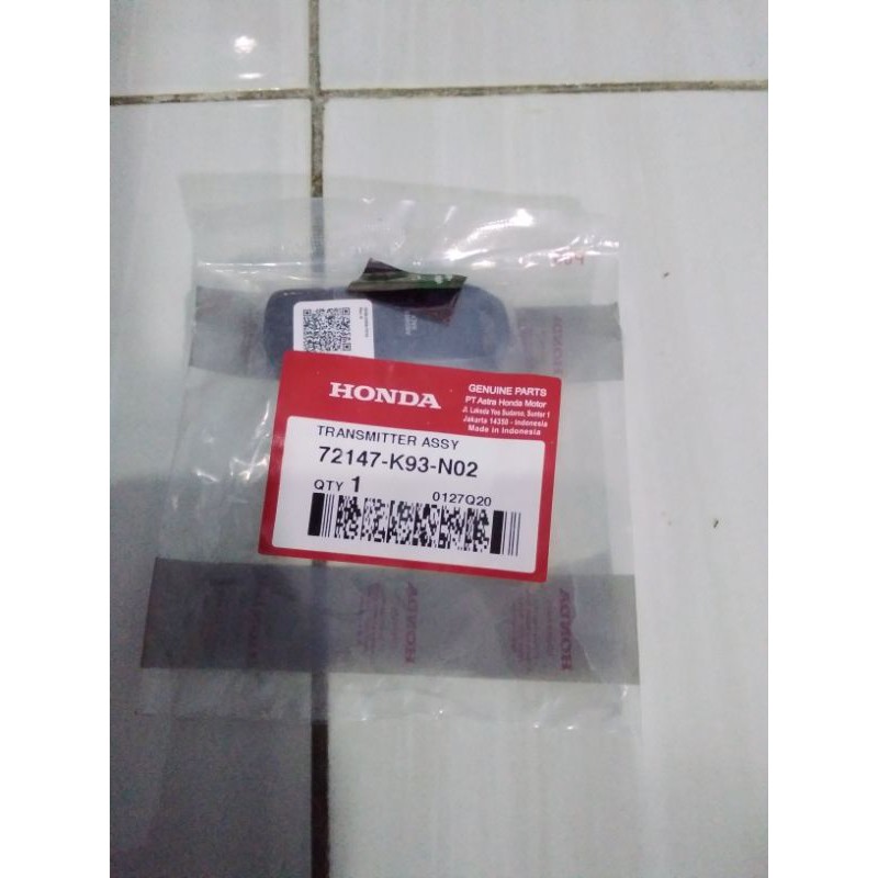 TRANSMITTER ASSY SCOOPY REMOT SCOOPY ALAREM SCOOPY ALARM SCOOPY REMOT KUNCI SCOOPY 72147K93N02