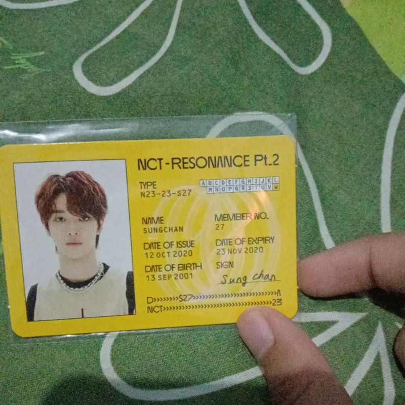 

ID CARD SUNGCHAN &TEN PAST 1 VERSION