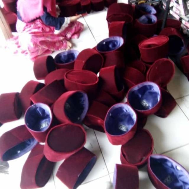 Peci AL BALAD TURQY/MERAH grosir per 5pcs tinggi 10-11-12cm