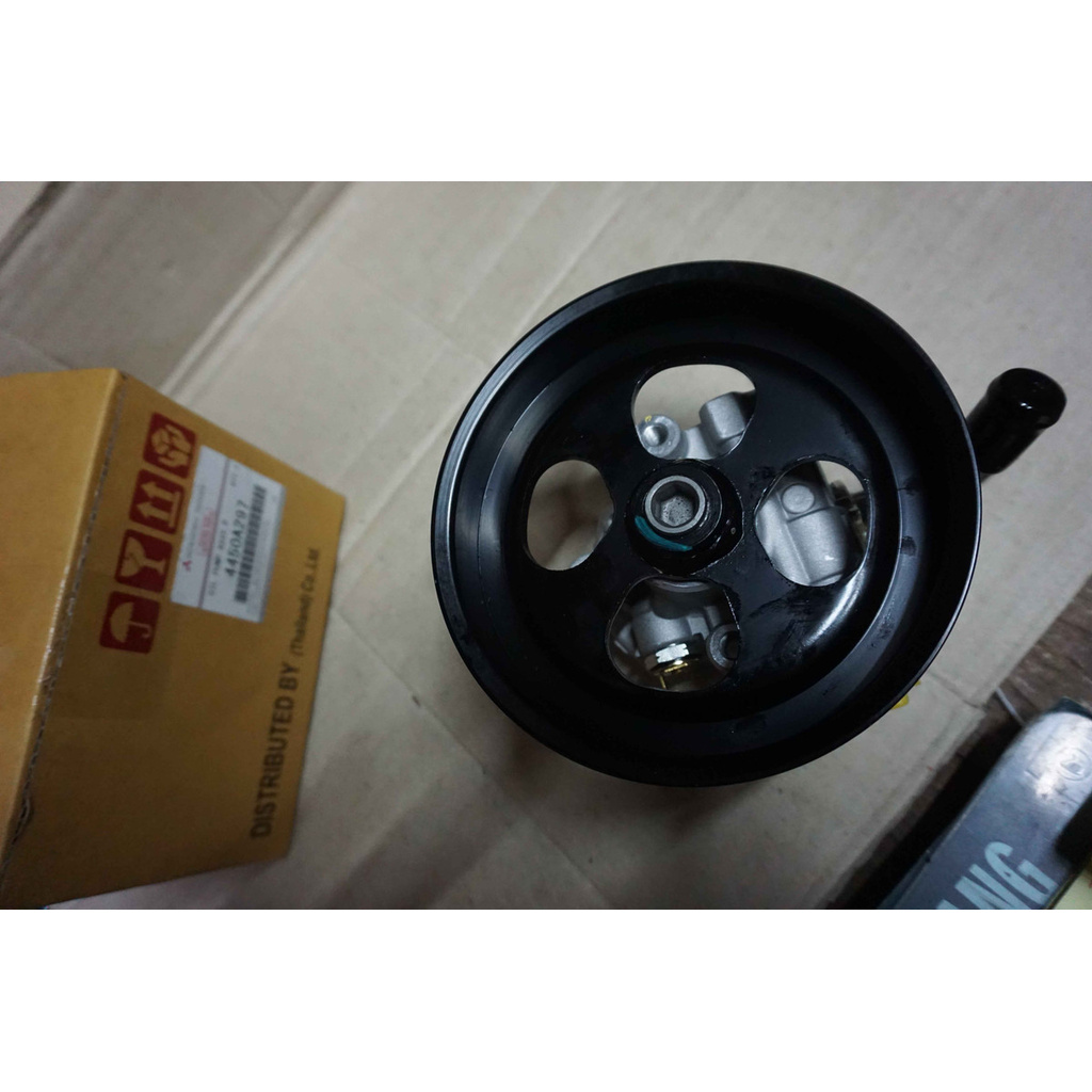 Pompa Power Steering Atas Mitsubishi All New Triton &amp; Pajero Sport