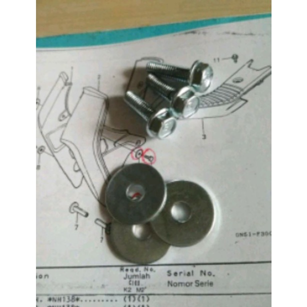 Baut & ring sayap gantungan barang bagian atas astrea grand prima star