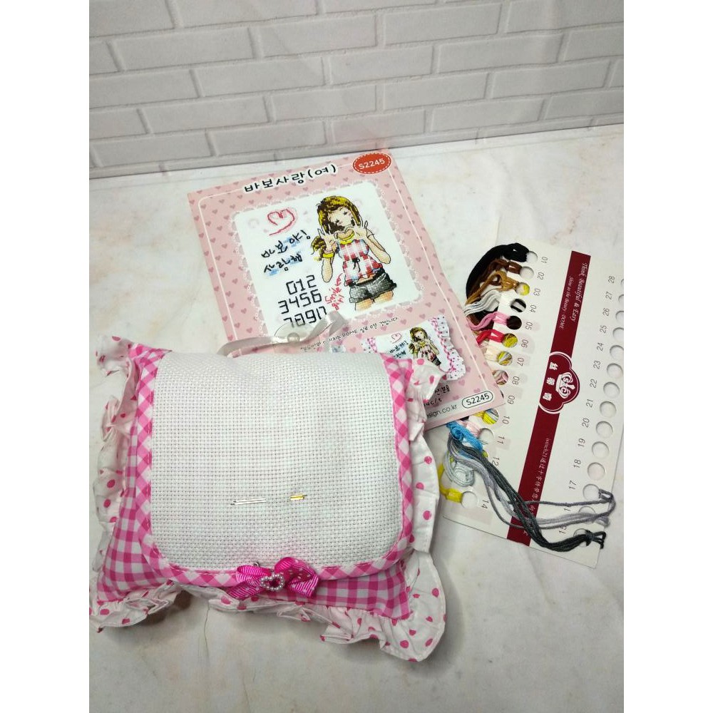 Paket Sulam Kristik Strimin Sarung Bantal Mini DOME S2245 Girl Korea