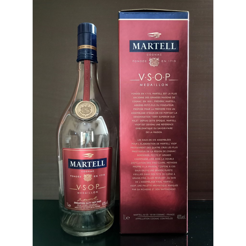 Botol bekas miras Martell Medaillon 1 Liter + Box