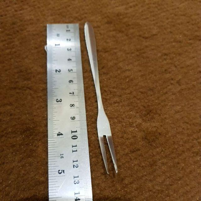 [bayar Di Tempat]garpu Dengan Gagang Panjang Ganda Bahan Stainless Steel Untuk Makan Malam