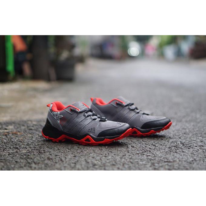 promo sepatu adidas ax2 trekking / adventure outdoor gunung  pria olahraga terbaru