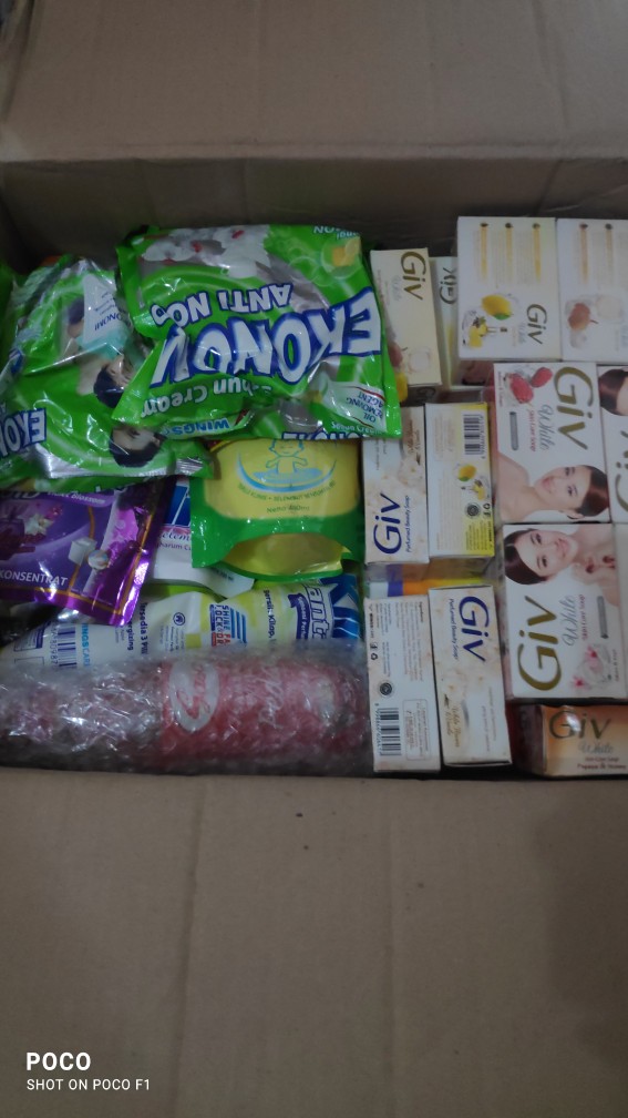 Supersol Sereh Pouch Sabun Lantai 800 Ml