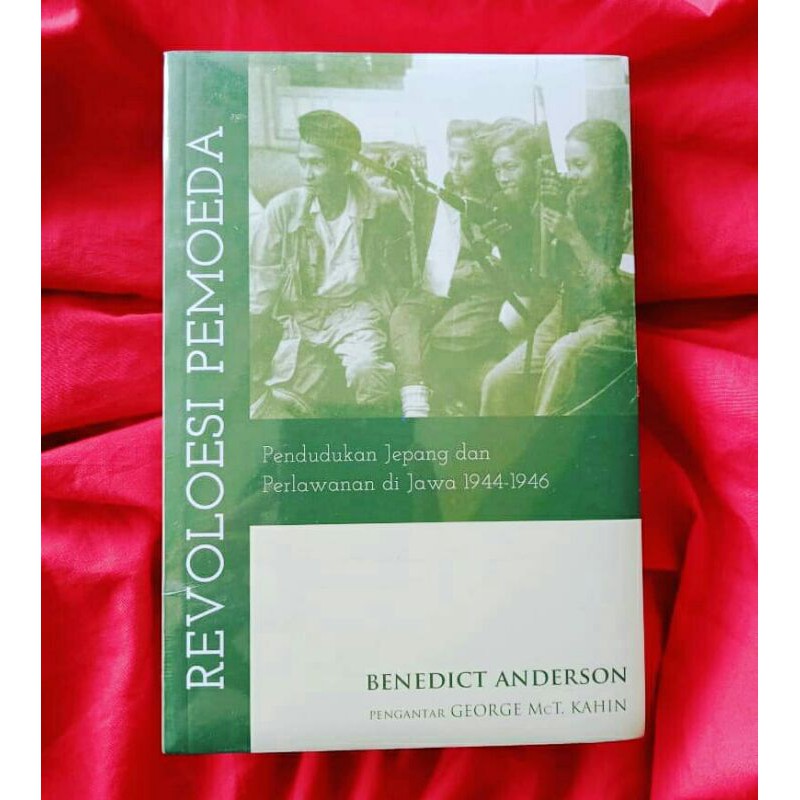 jual buku Revolusi pemoeda ori by benedict anderson