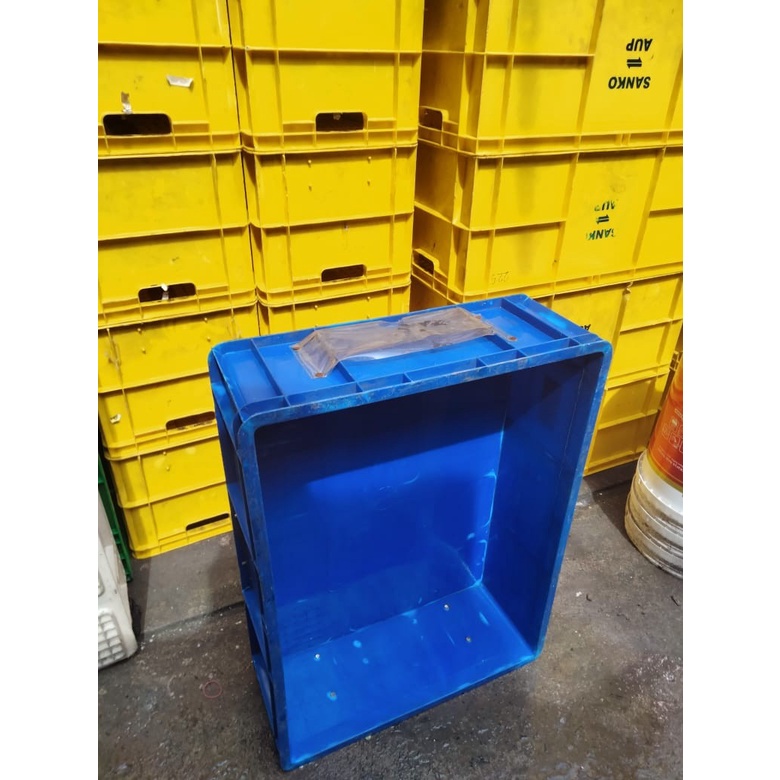 Box Rapat Container Plastik 6675 / Bak Container Plastik Bekas Box Rabbit 6675