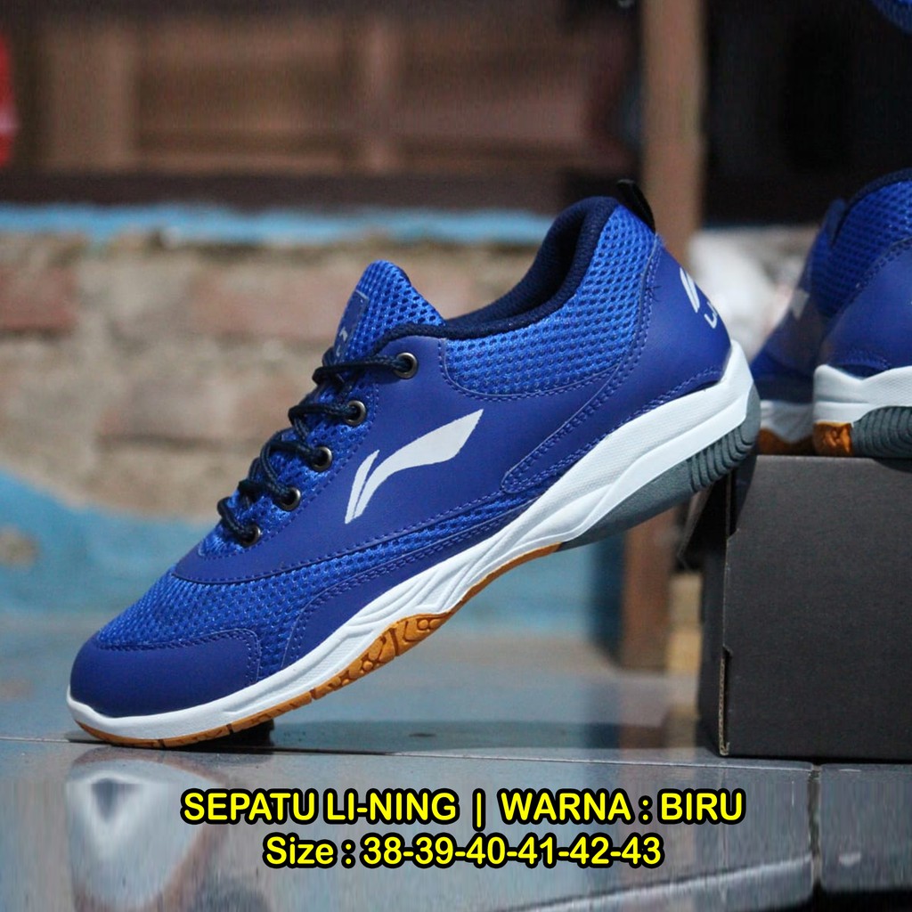 Sneakers Pria Sepatu Tenis Lining 4 Varian Warna