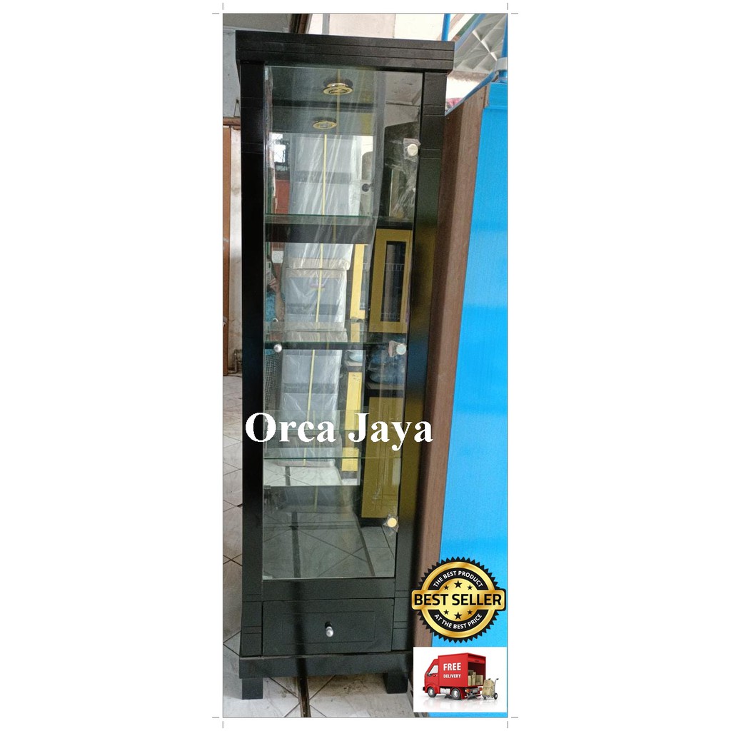 lemari hias/lemari hias minimalis/lemari pajangan/lemari hias kaca/lemari helm/pajangan helm