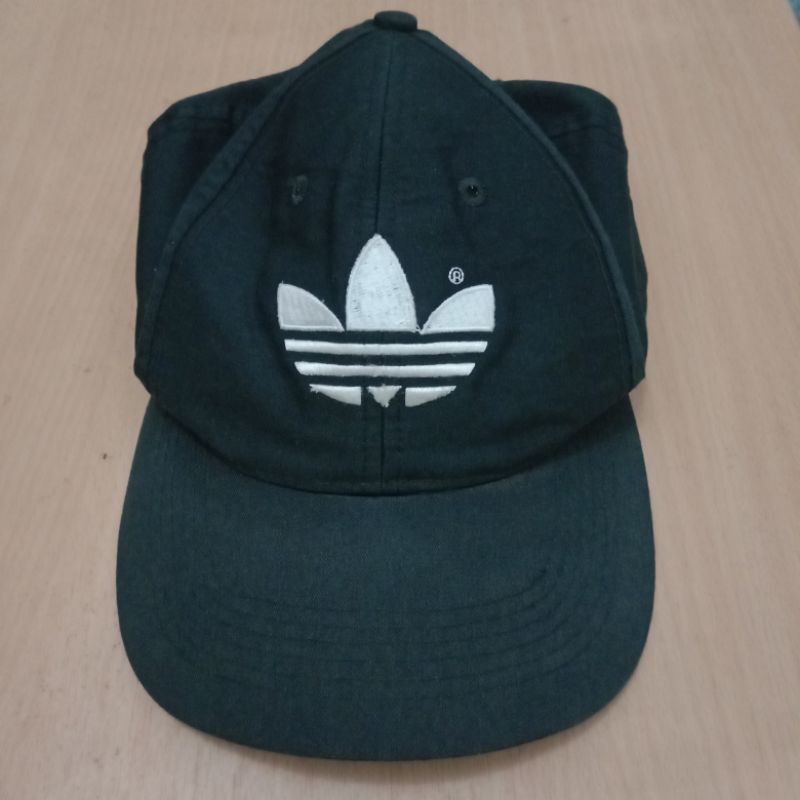 TOPI THRIFT / SECOND * ADIDAS TREFOIL * VINTAGE ADIDAS 80/90s.