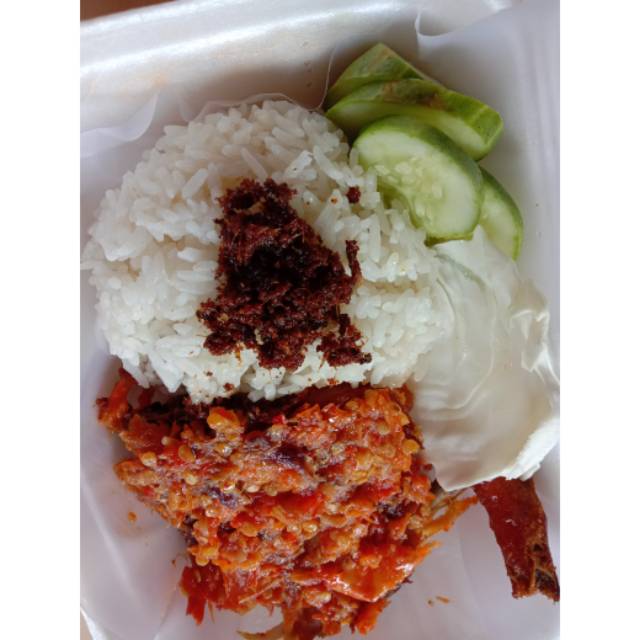 

AyamGeprek + Nasi box