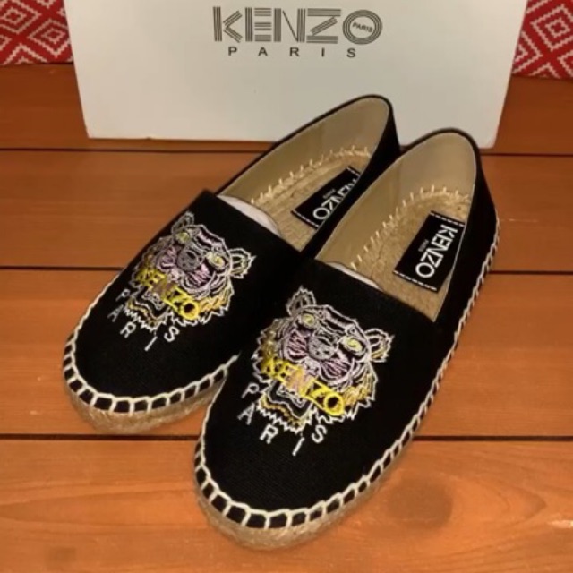 harga flat shoes kenzo