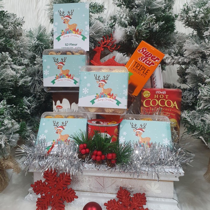 

Paket dekorasi hampers natal christmas parcel hadiah kue kering 55