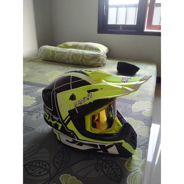Helm JPX Hijau Stabilo (FOX)