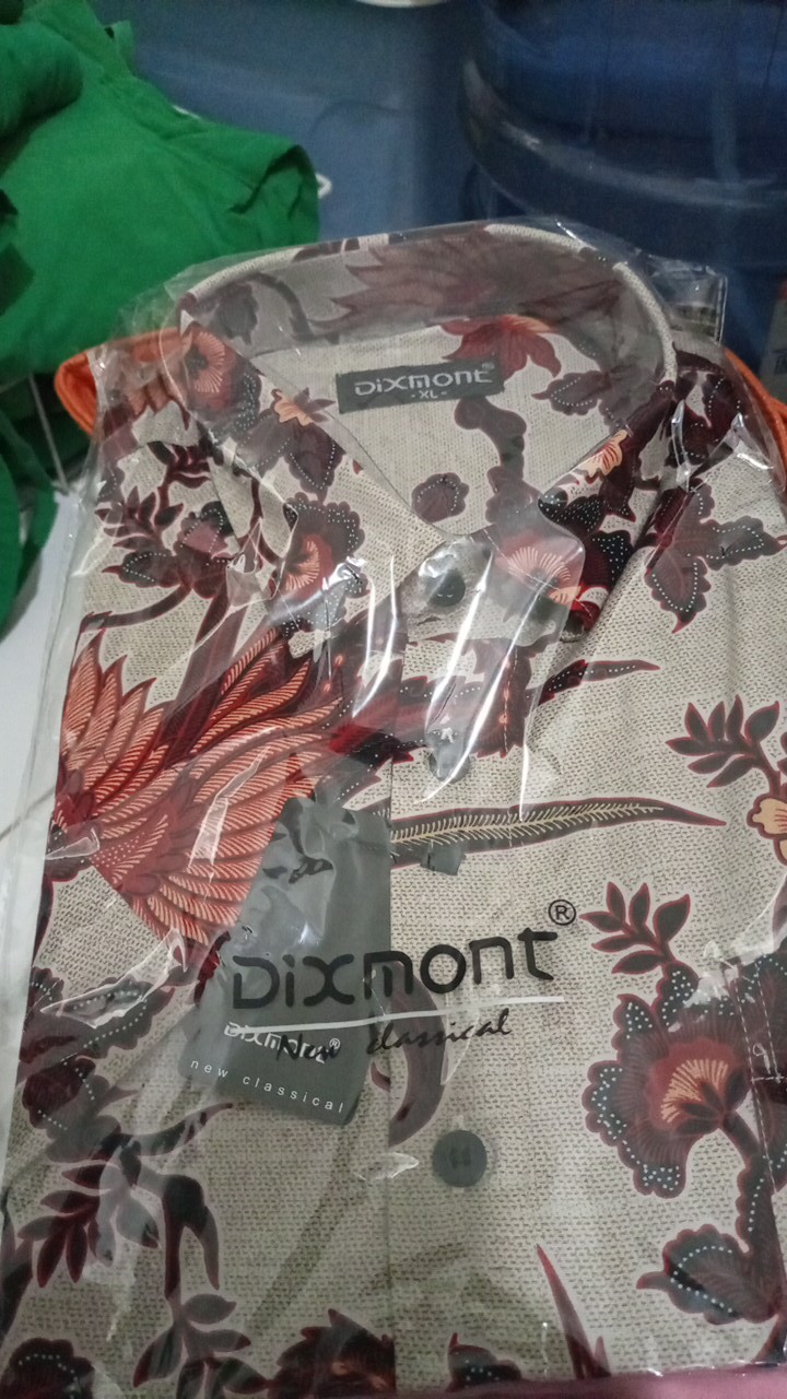 Kemeja Batik Pria Lengan Pendek Bs46 Katun Motif Modern Dixmont Semi Slimfit Premium
