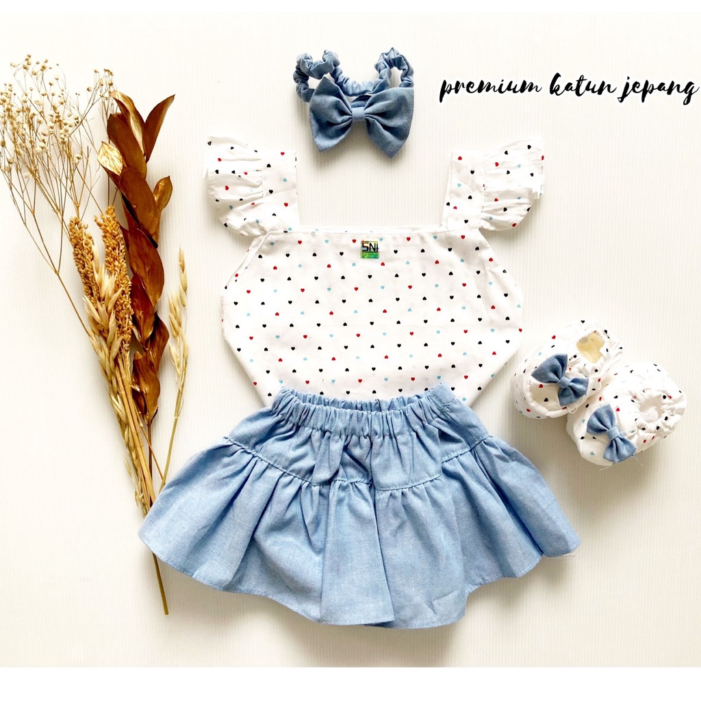 HAMPERS LAHIRAN GEMPITA / AUDREY / EUN JI gift set lahiran bayi kado baju bayi anak perempuan cewek terlaris lucu-white LOVE