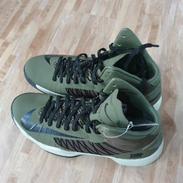 nike hyperdunk 2012 low