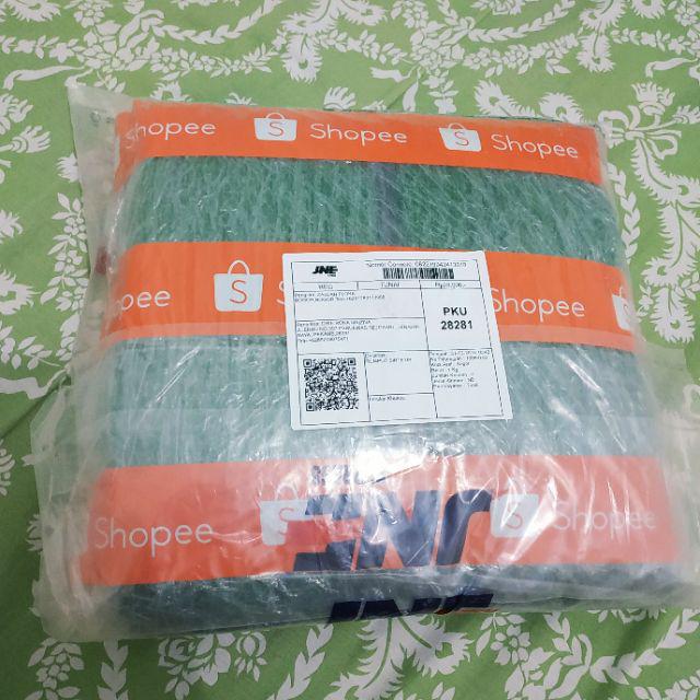 Rumput Sintetis Swiss Ukuran 25x25cm Tebal 3cm Full Green