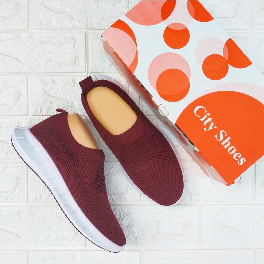 Sepatu Slip-on Rajut Wanita import super lentur Premium