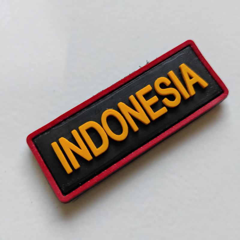 patch rubber logo indonesia tulisan kuning kecil/rubber patch indonesia/tempelan emblem karet velcro