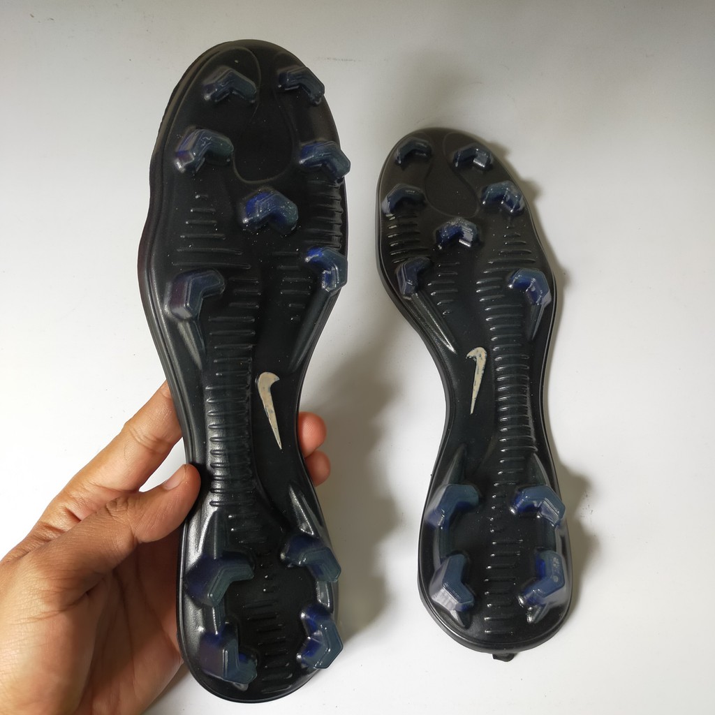 SOL SEPATU BOLA NIKE/Outsole sepatu bola Nike-Hitam pul biru