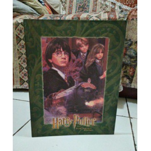 

Harry Potter, binder baru koleksi lama. Cek foto defect