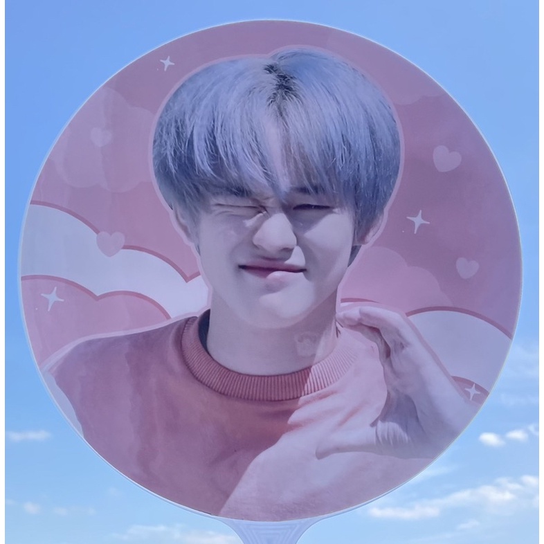 CHENLE UCHIWA SLOGAN HOLOGRAM