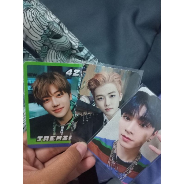 pc jaemin & xiaojun NCT jaemin trading card,jaemin pendant necklake dan xiaojun universe