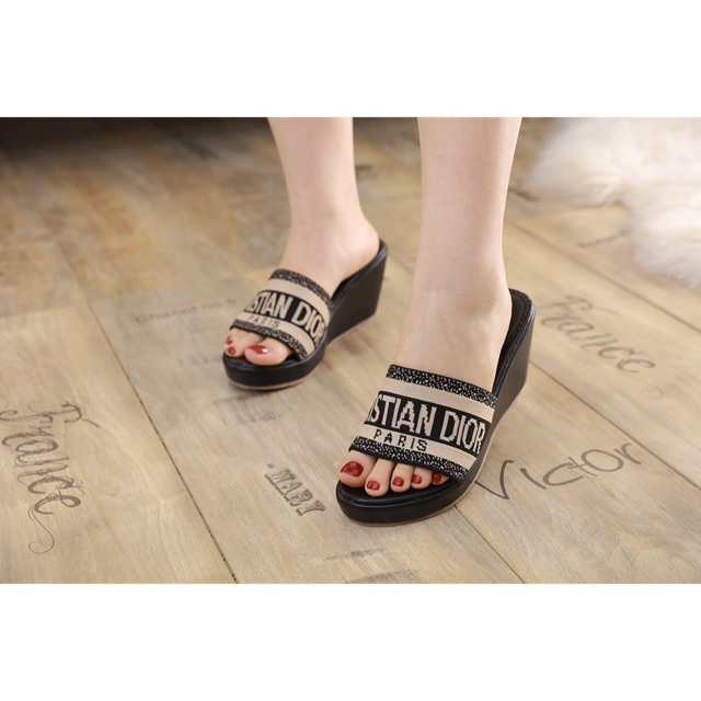 Sepatu Import C D R CHRISTIAN DIOR WEDGES SHOES 660-17