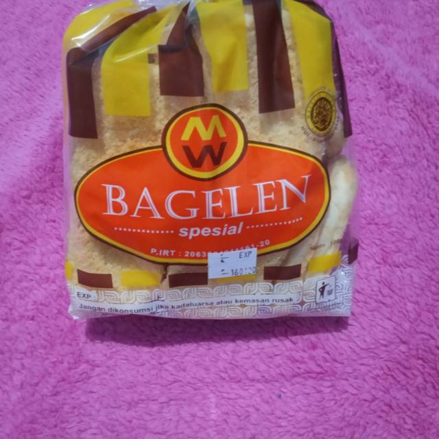 

Bagelen keju,,roti kering