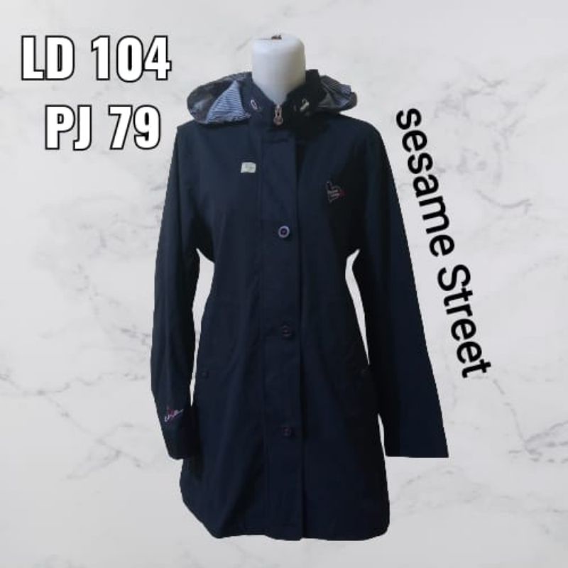 JAKET SESAME STREET LD 104 PJ 79