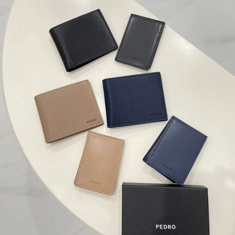 PDRO Men Textured Leather Bi-Fold Wallet