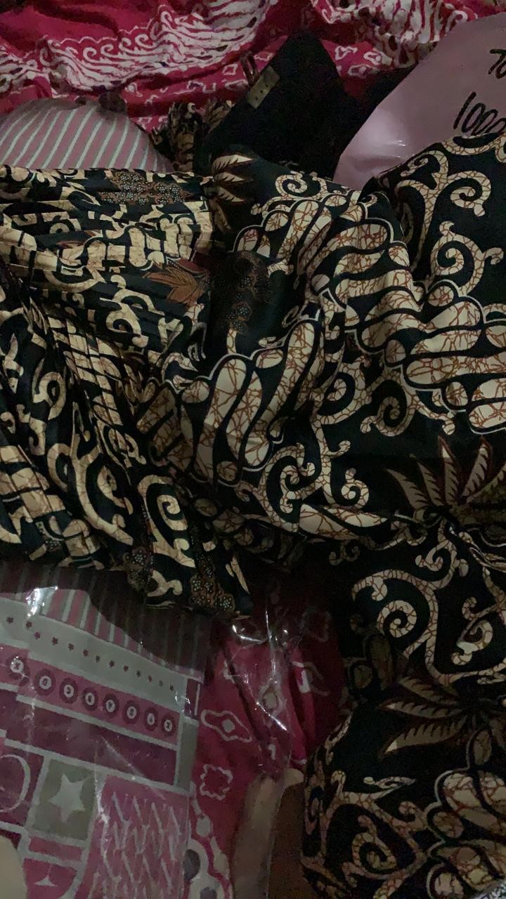 Couple Batik / Sarimbit Batik / Batik Kebaya / Seragam Keluarga / Couple Batik Kenanga Hitam / New