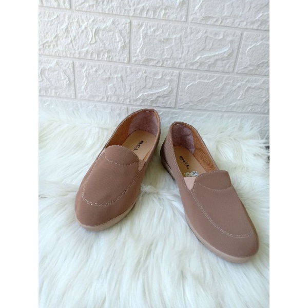 SEPATU BALET WANITA SIMPLE FLATSHOES KERJA SEPATU WANITA MURAH SEPATU SLIP ON TERBARU FLASH SALE