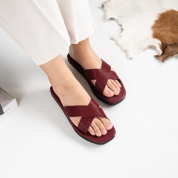 [Crossie] Sandal Sepatu Wanita Isrin Isran Empuk Nyaman Premium Modis Trendy Kekinian Elegan