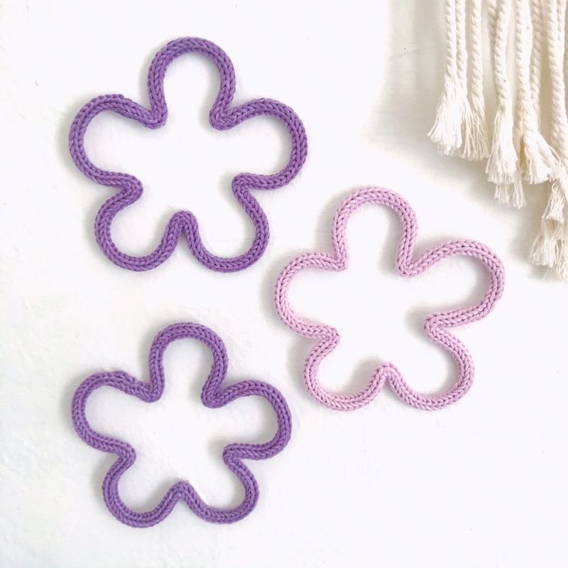 HIASAN BUNGA TEMPEL | HIASAN BUNGA RAJUT | HIASAN DINDING