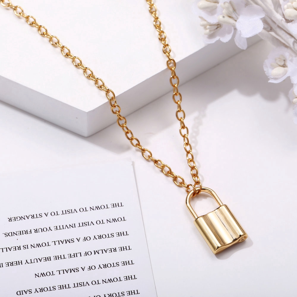 Simple Vintage Lock Necklace Choker Chain Gold Silver Pendant Women Fashion Necklaces Accessories