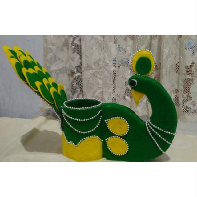 760 Koleksi Gambar Burung Merak Dari Pensil Gratis