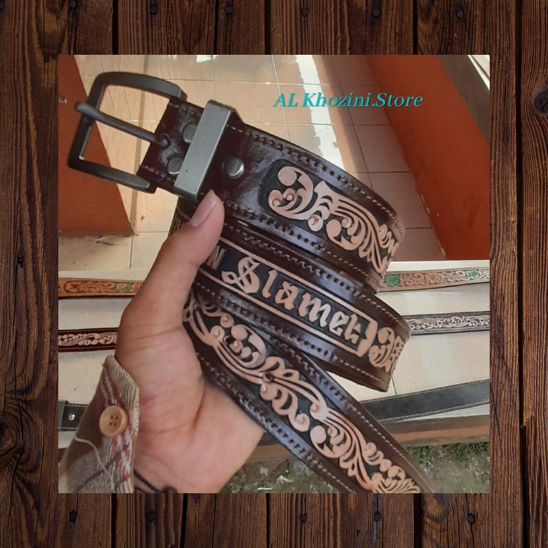 sabuk ukir kulit