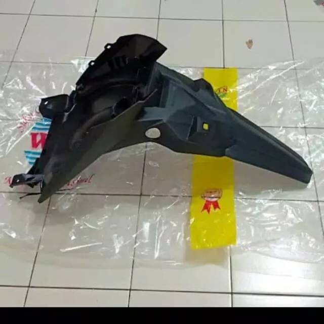 spakbor belakang HONDA BEAT STREET