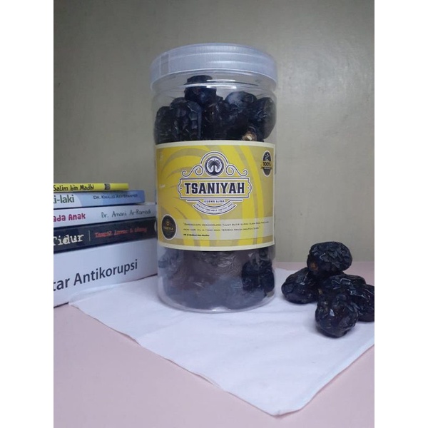 

TERMURAH !! KURMA AJWA kemasan 500 gr/1 kg ASLI MADINAH KUALITAS ALIYAH