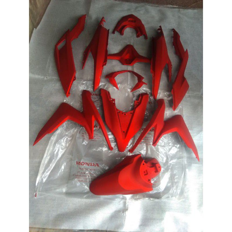 Paket body vario 125 - 150 new 2019 - 2021 merah doff , gray , hitam doff silver putih TERMURAHHH