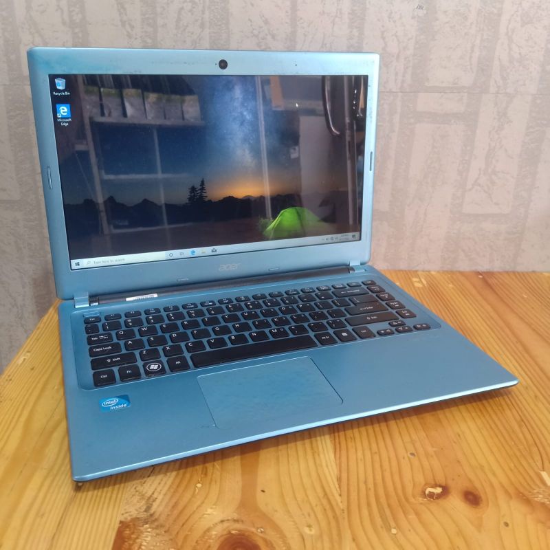 Laptop Acer Aspire V5-431 intel Celeron Ram 4GB HDD 320GB Windows 10 layar 14 inc Body slim siap pakai