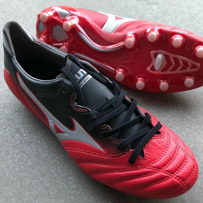 mizuno morelia neo black red