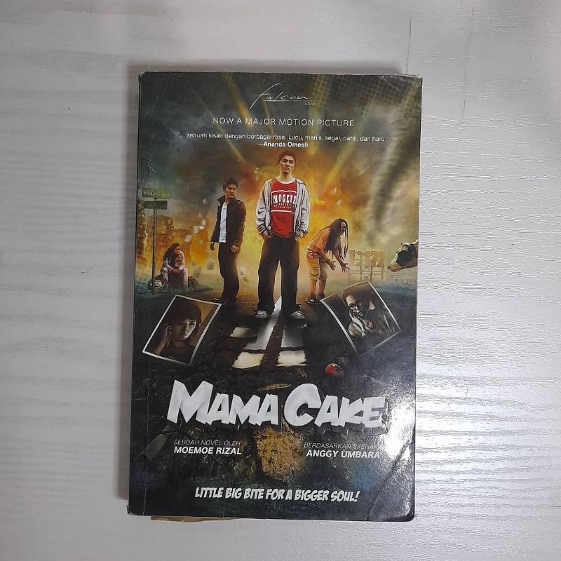 

Novel Bekas 15 Ribuan " Mama Cake