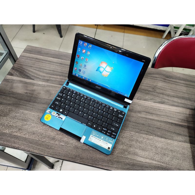 Laptop Leptop Notebook Acer Sangat bagus Siap pakai Hardisk 320GB