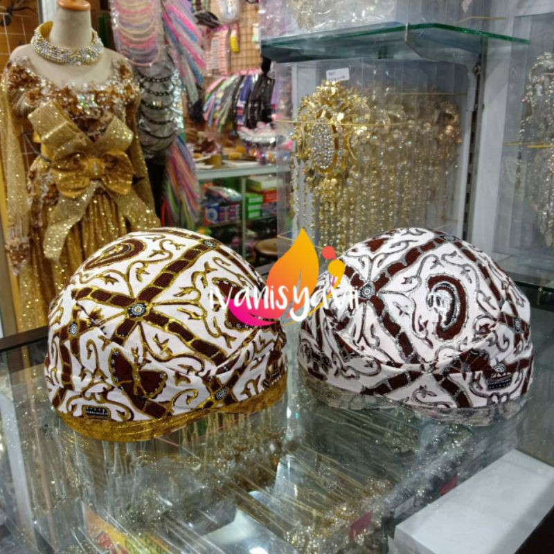 Blangkon Pengantin Solo, Motif Jarik (Prodo)